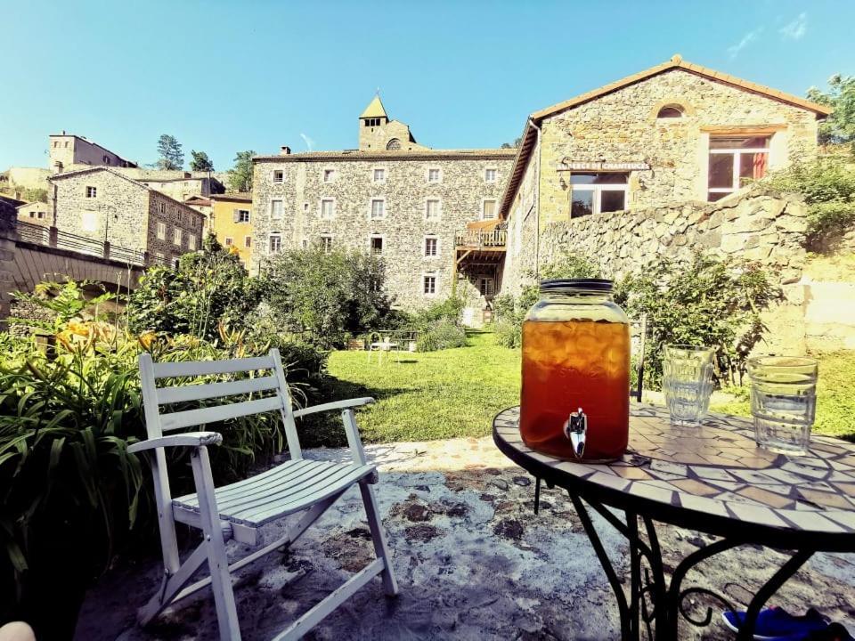 Auberge De Chanteuges エクステリア 写真