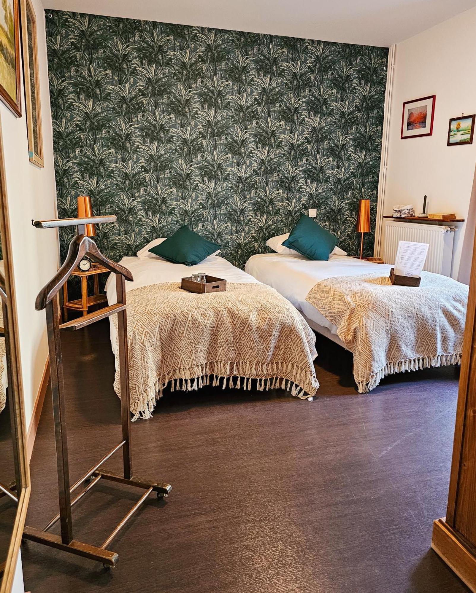 Auberge De Chanteuges エクステリア 写真